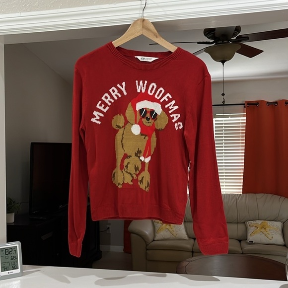 H&M MERRY WOOFMAS Ugly Christmas Sweater Size S - Picture 1 of 4